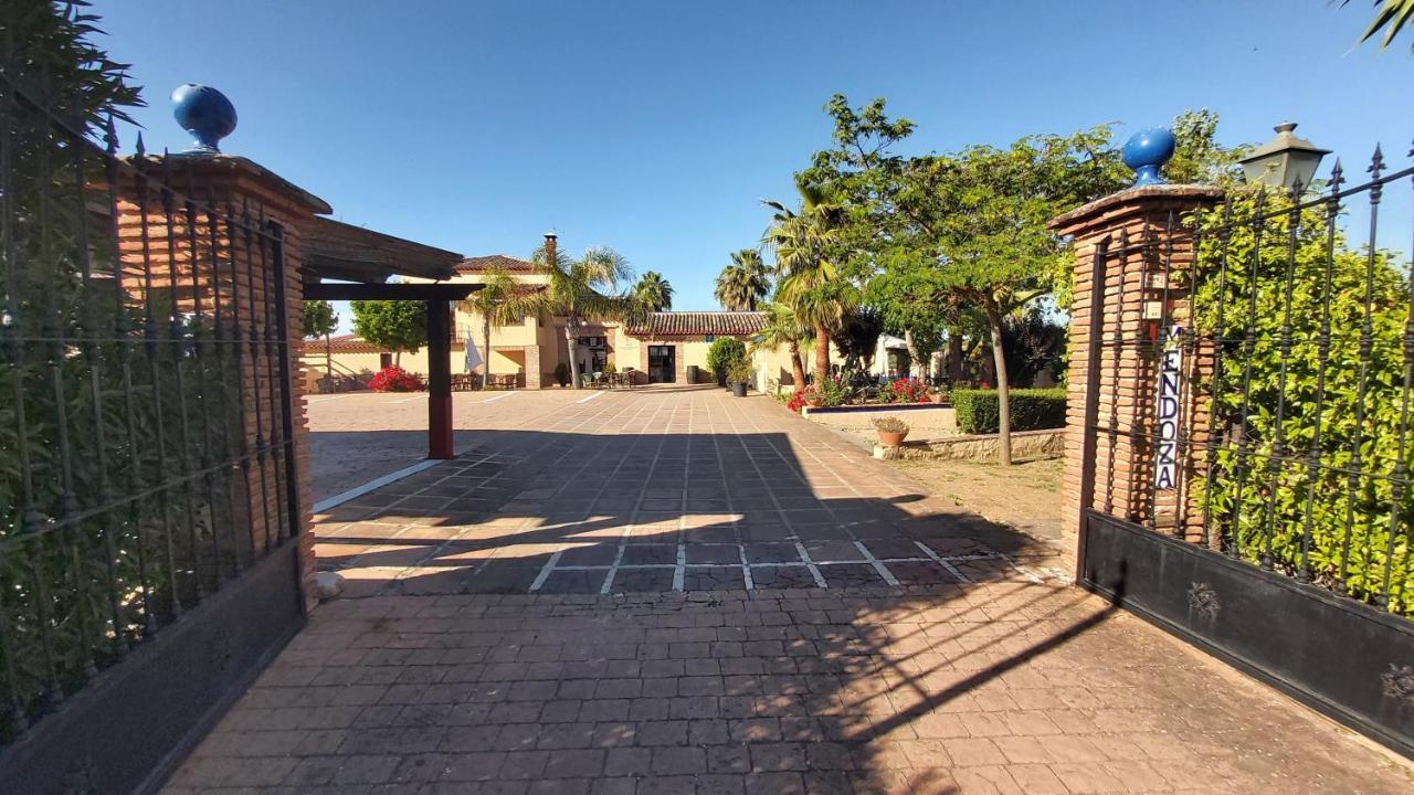 Hotel Hacienda Mendoza Archidona Exterior foto